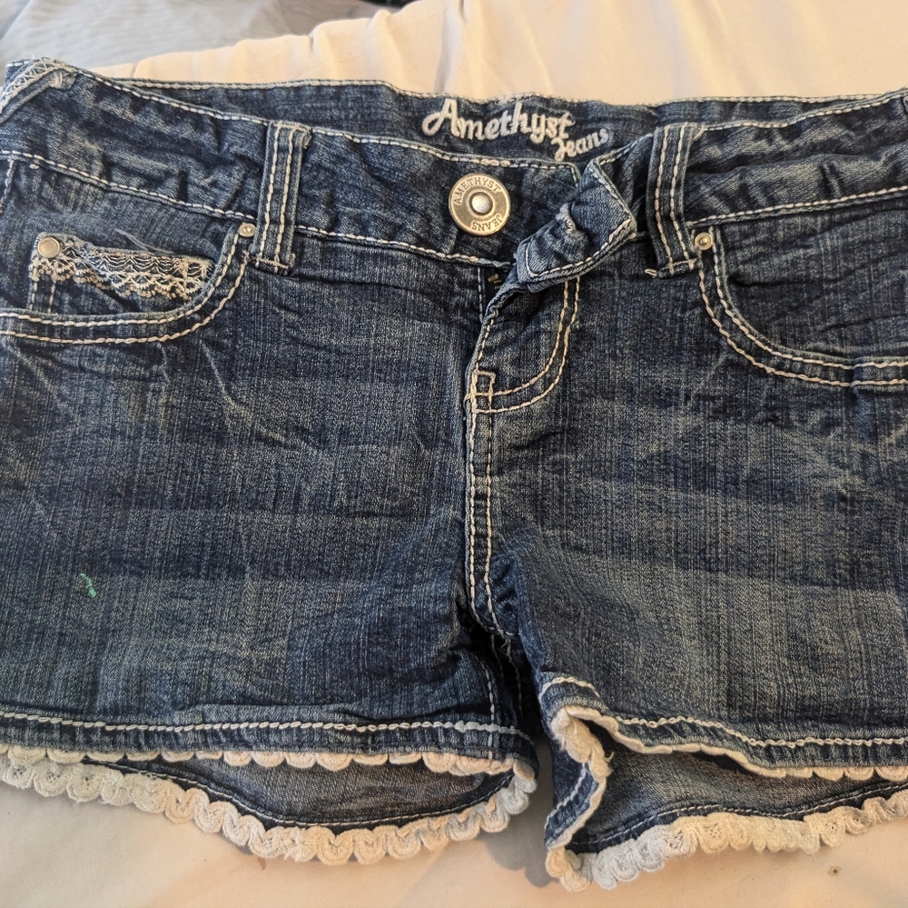 Amethyst shorts